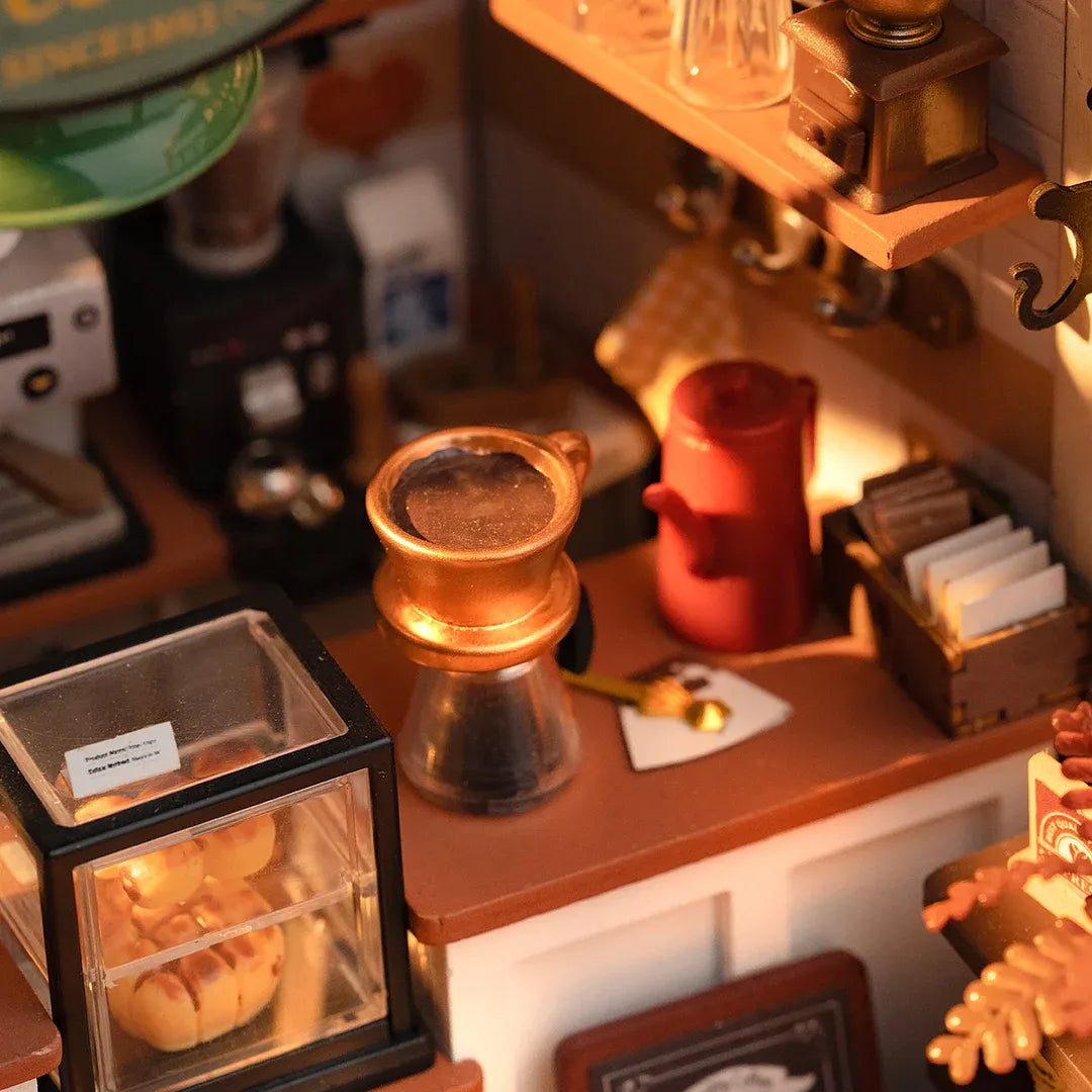 Rolife Coffee Shop DIY Miniature Kit