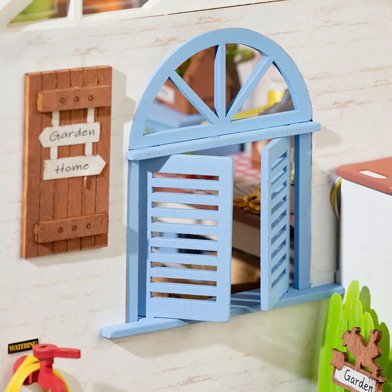 Rolife Dreamy Garden House DIY Miniature Kit