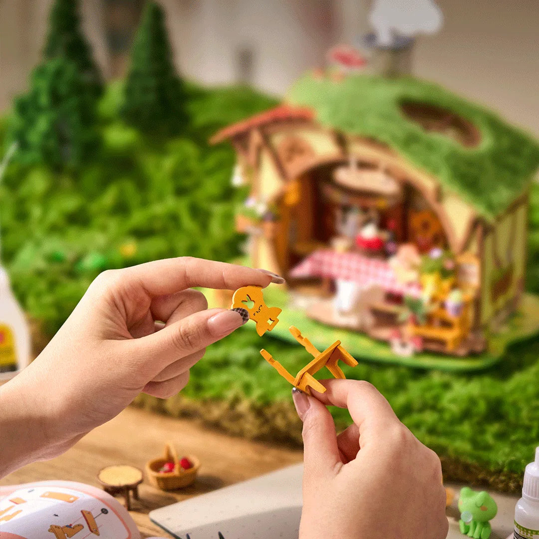 Rolife Fluffy Grove DIY Miniature Kit