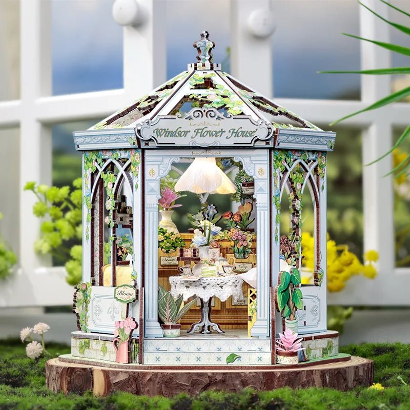 CuteBee Windsor Flower House Miniature House DIY Kit - Little Worlds