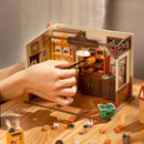 Rolife Becka's Baking House DIY miniature kit