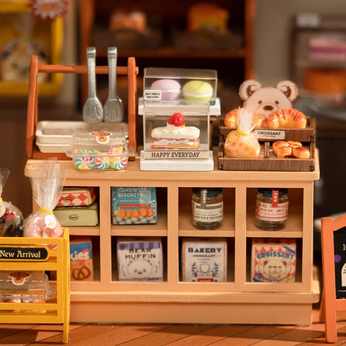 Rolife Becka's Baking House DIY Miniature Kit - Little Worlds