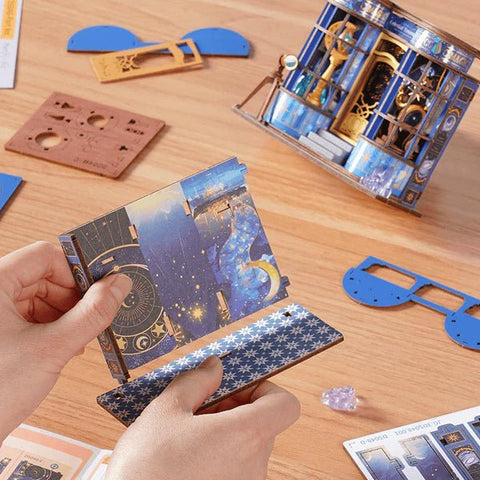 Rolife Magic Astronomy Shop DIY miniature kit