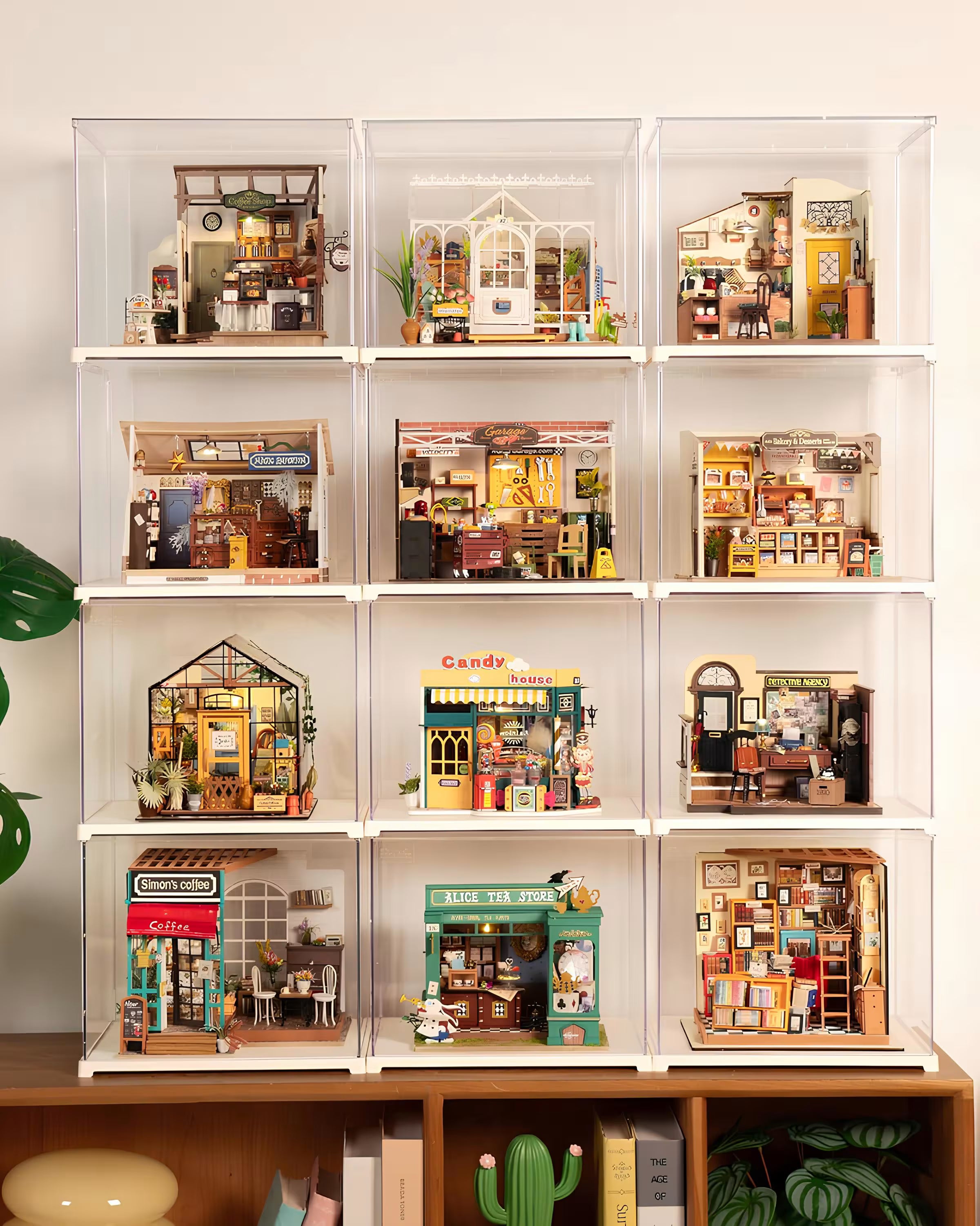 Rolife Acrylic Display Box Dust Cover for Large Miniatures - Little Worlds