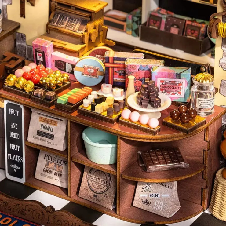 Rolife Henry's Chocolate Shop DIY Miniature Kit