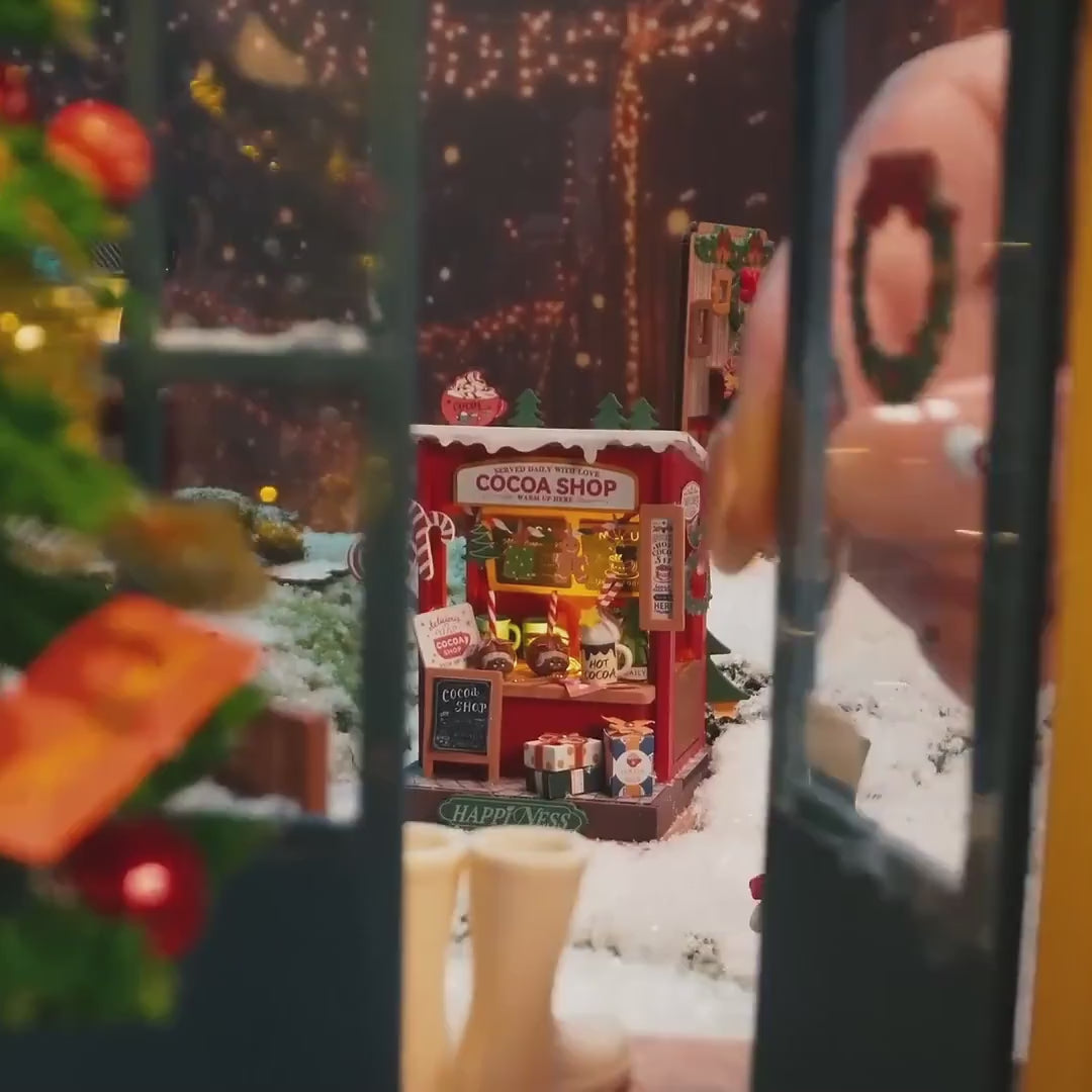 Rolife Christmas Cocoa Shop DIY Miniature Kit