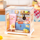 Rolife Mini Super Creator Homely Baking Kitchen DIY Miniature